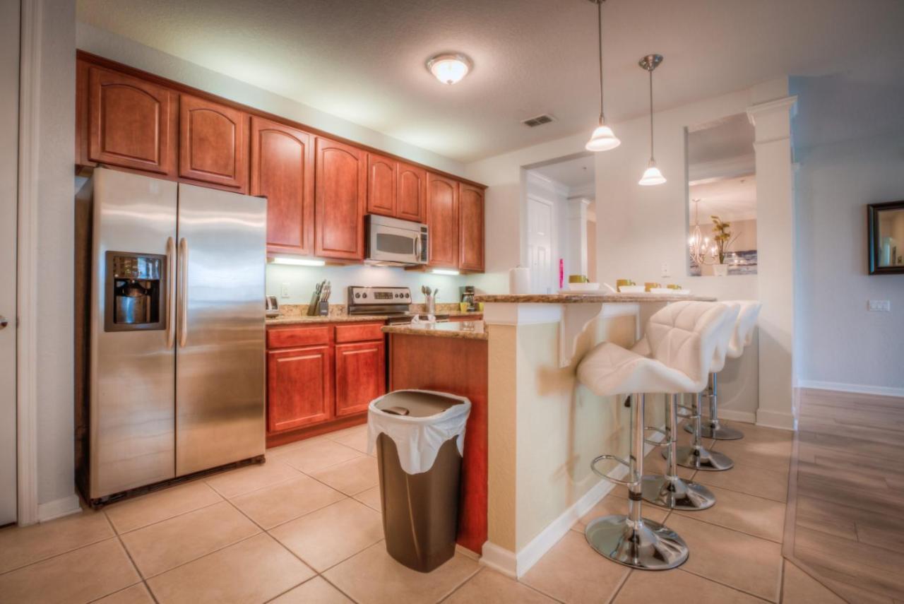 Beautiful Lakeview Deluxe Condo Near Theme Parks Orlando Exterior photo
