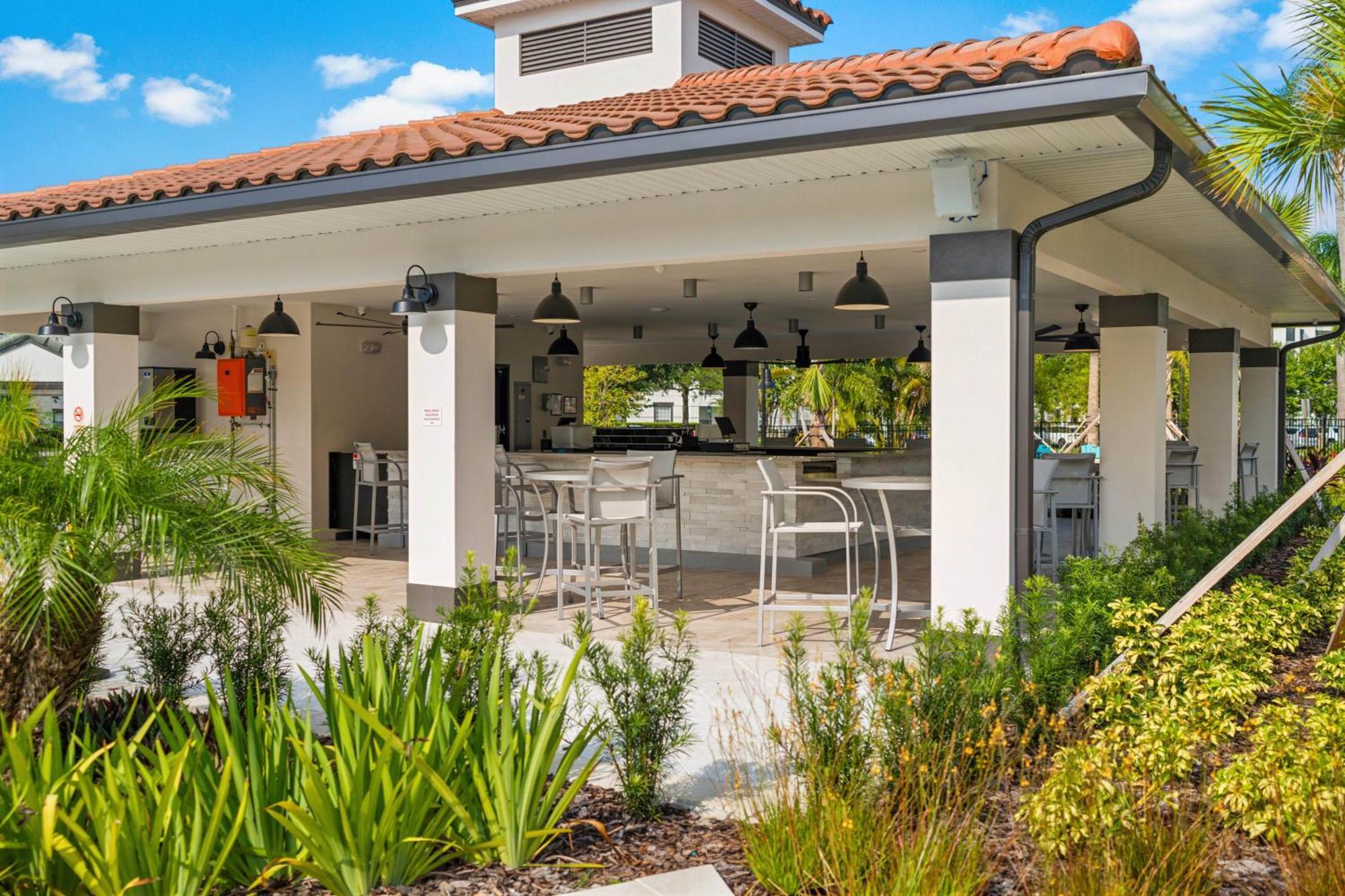 Beautiful Lakeview Deluxe Condo Near Theme Parks Orlando Exterior photo
